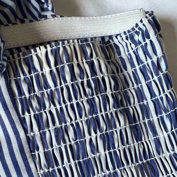 Stripe Flutter Overlay Blouse - Picture 9 of 11